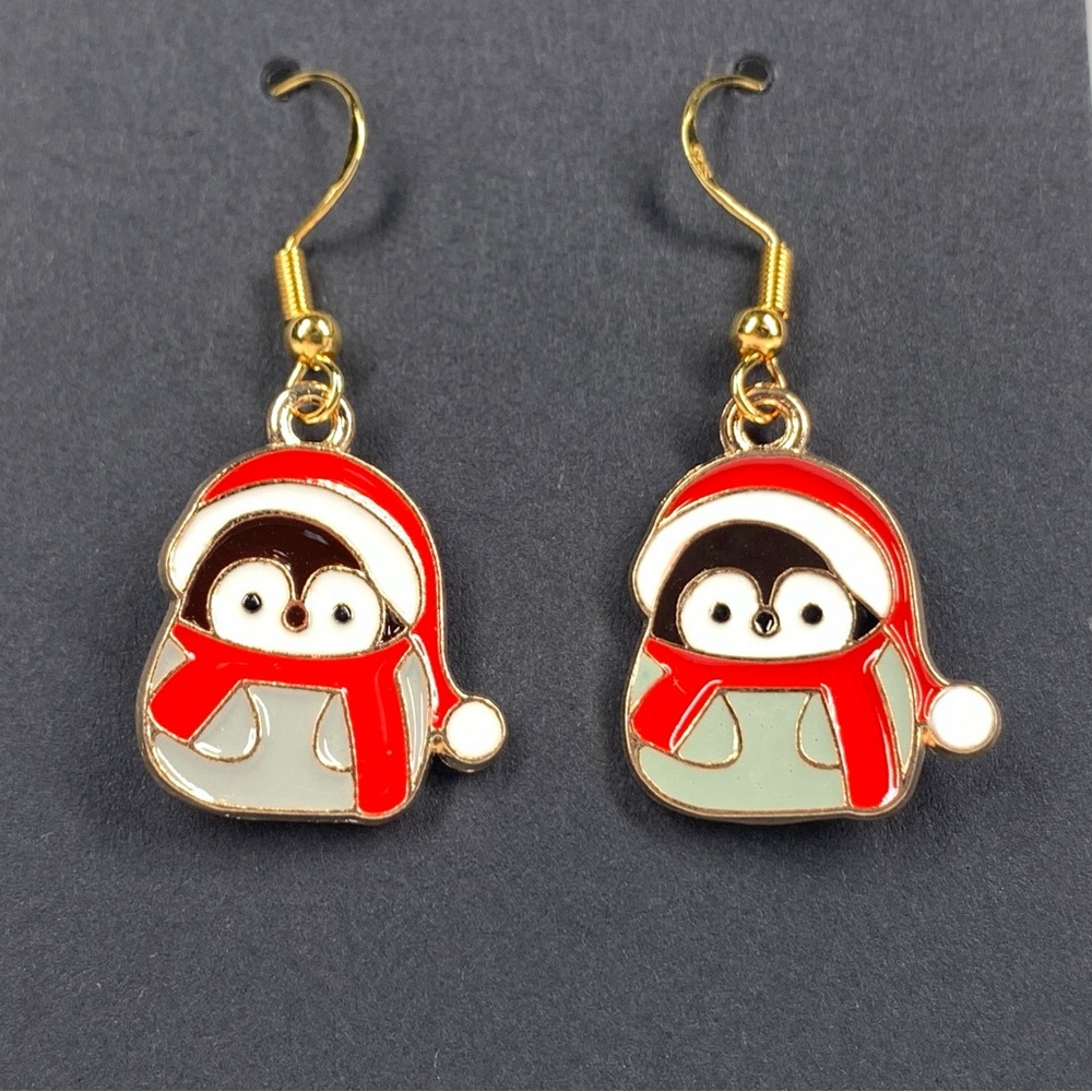 5/$25 Christmas Earrings Adorable Santa Penguin w/ Hat & Scarf Enamel Gold Tone